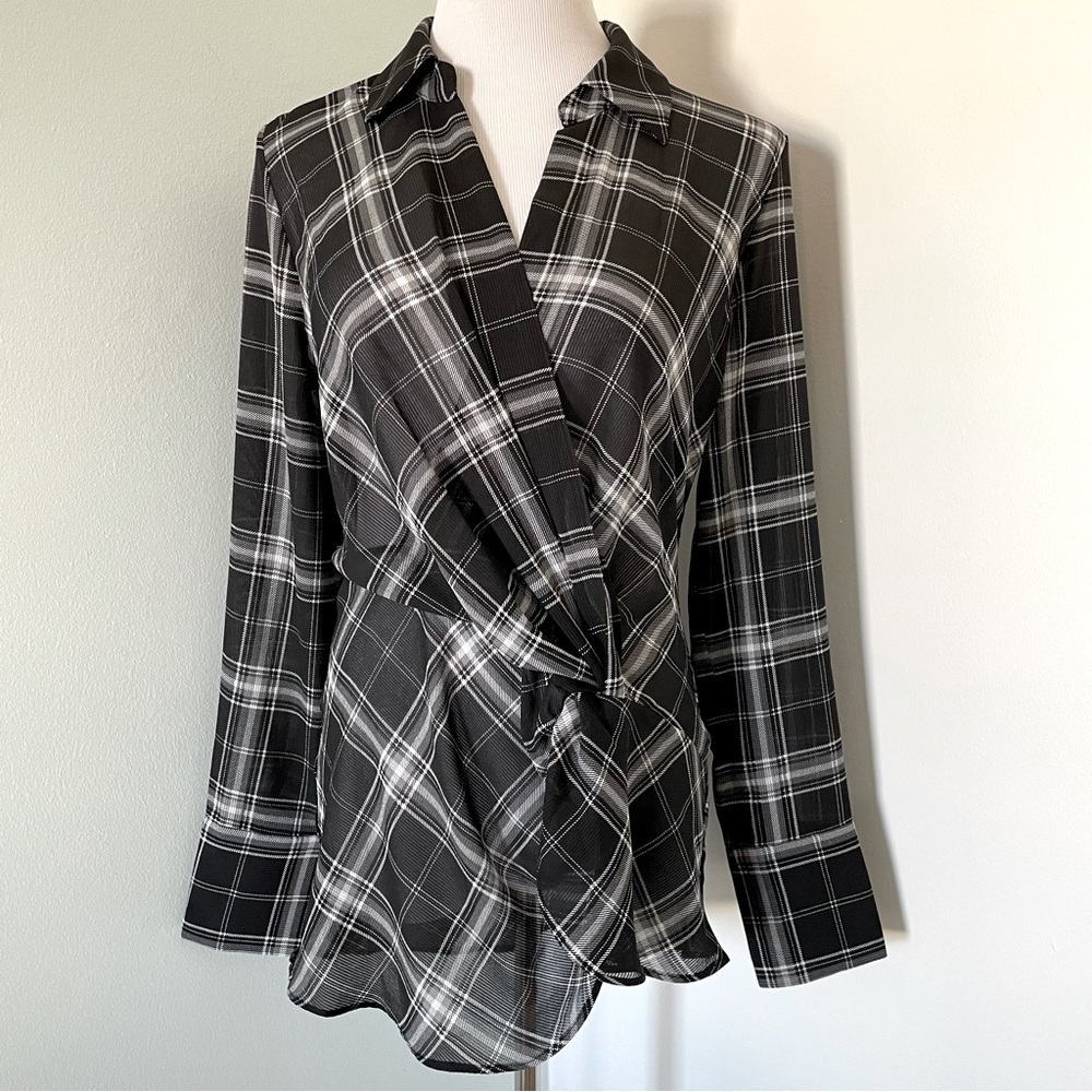 Laundry by Shelli Segal Checked Twisted Blouse Size M